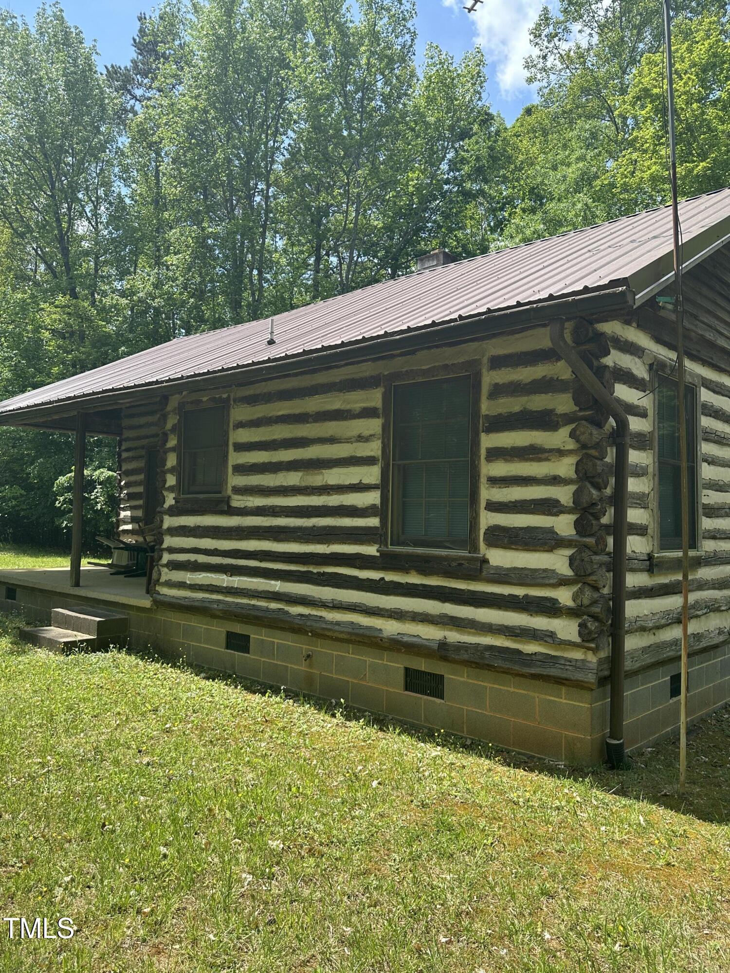2011 Bowmantown Road