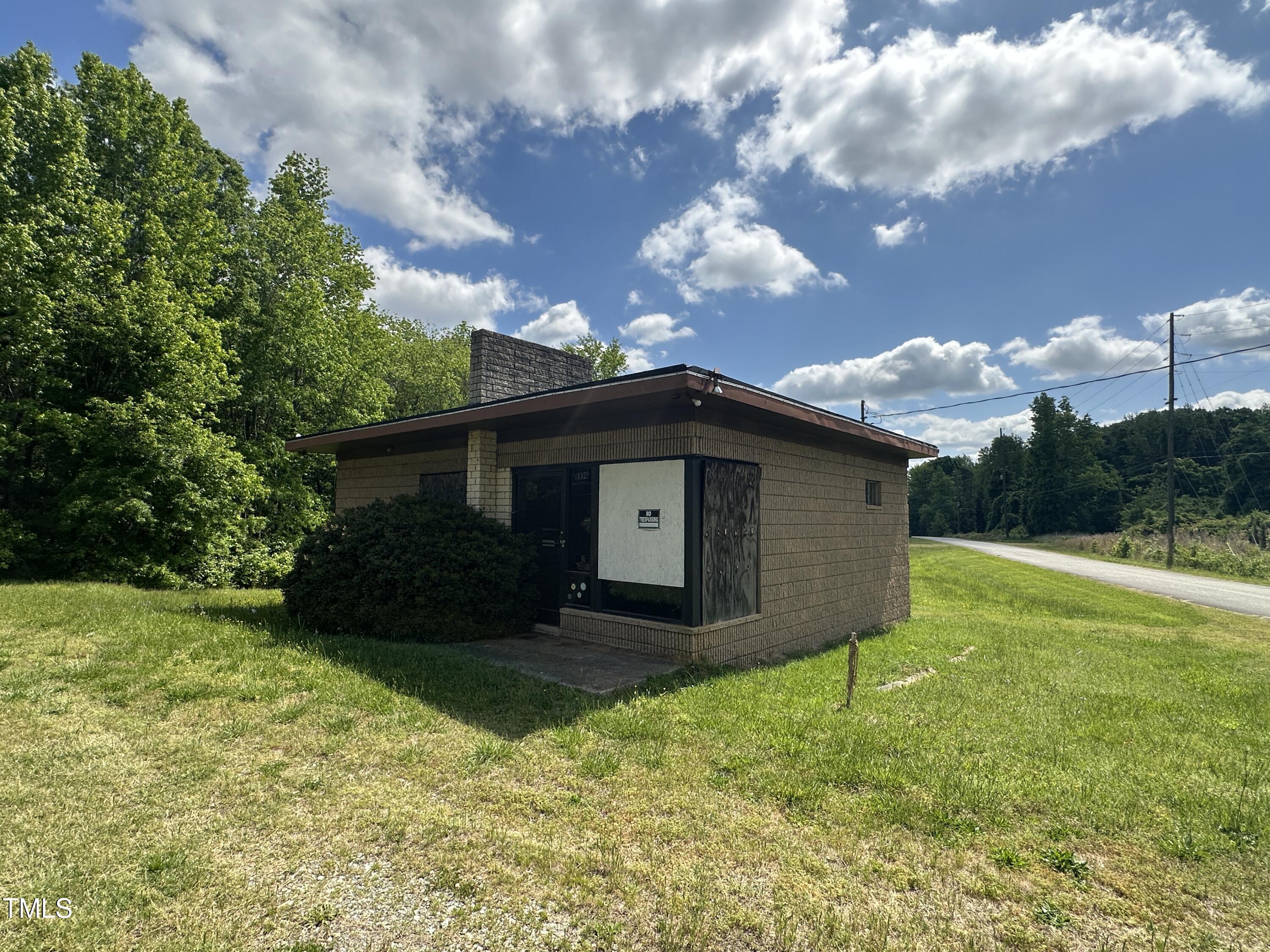 5934 Boston Road