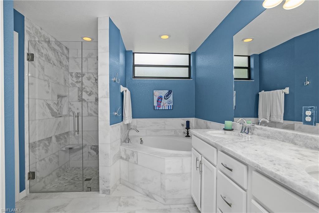 10020 Siesta Bay DR 9016