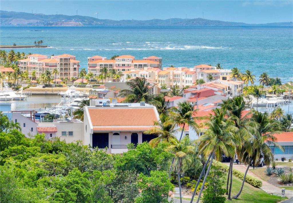 7 HARBOUR VIEW