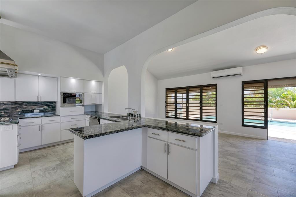 7 HARBOUR VIEW