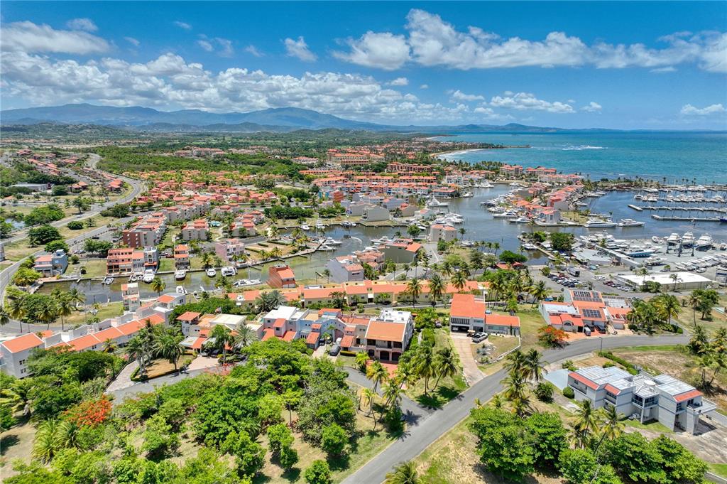 7 HARBOUR VIEW