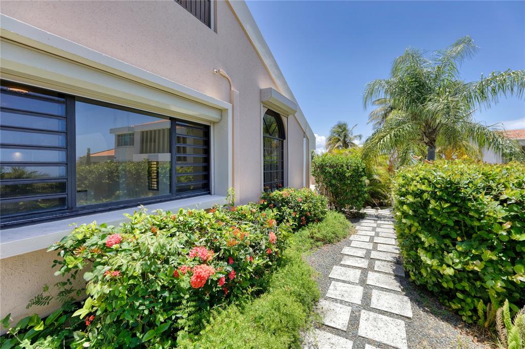 7 HARBOUR VIEW