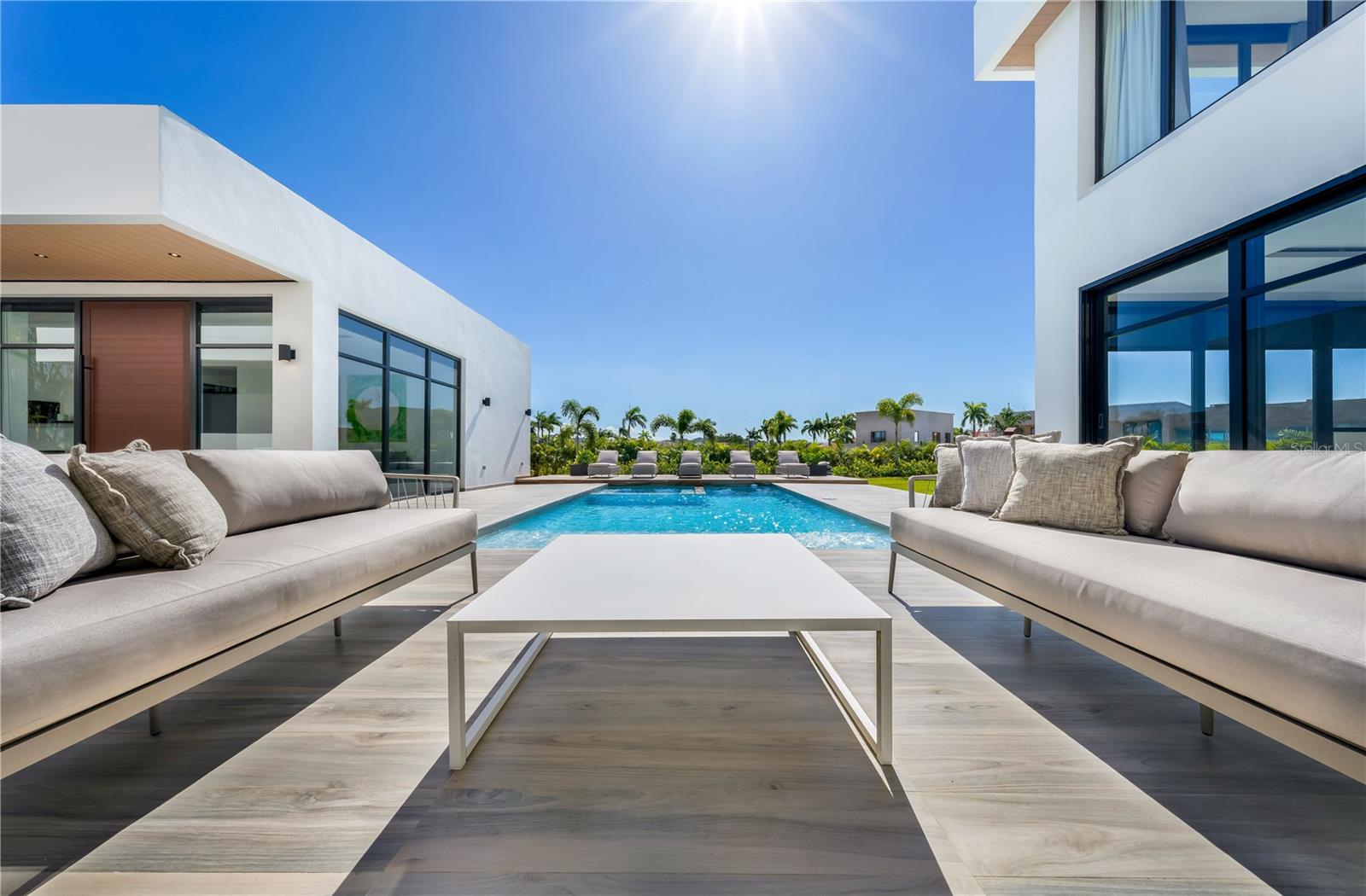 38 DORADO COUNTRY ESTATES