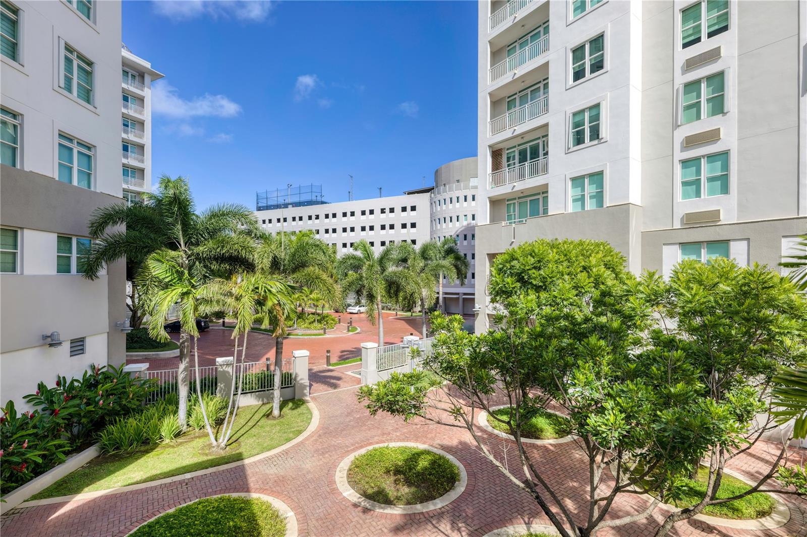 100 DEL MUELLE ST #3705