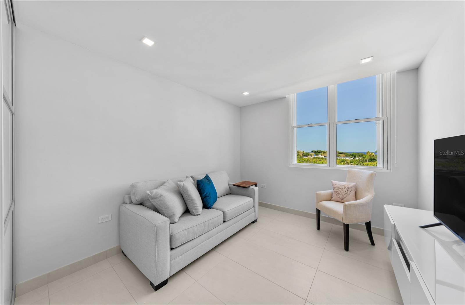 100 DEL MUELLE ST #3705