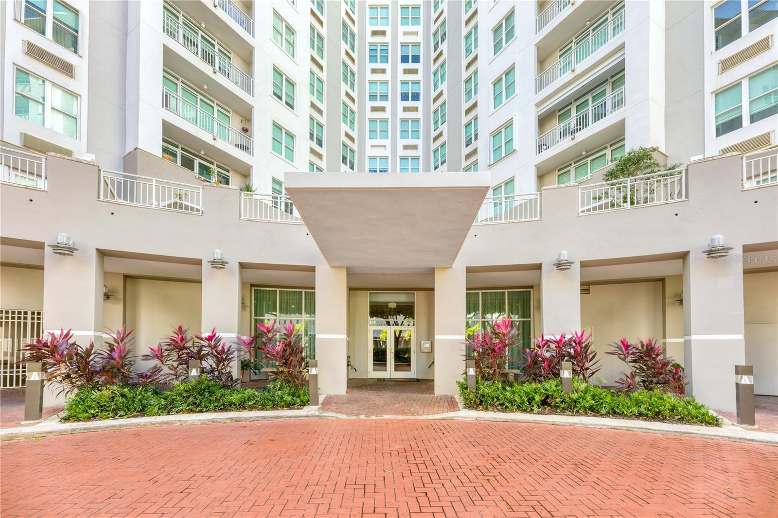 100 DEL MUELLE ST #3705