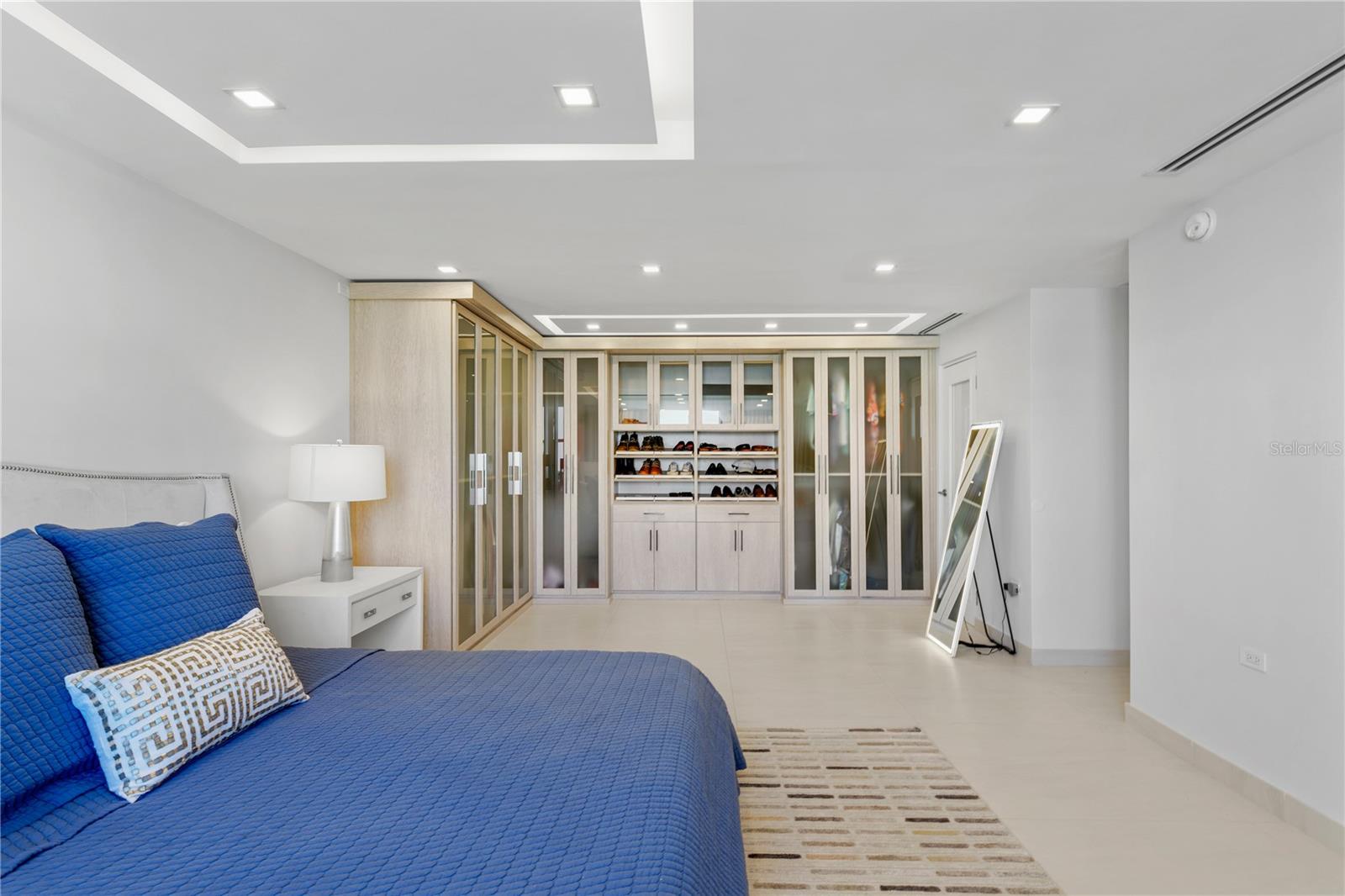 100 DEL MUELLE ST #3705