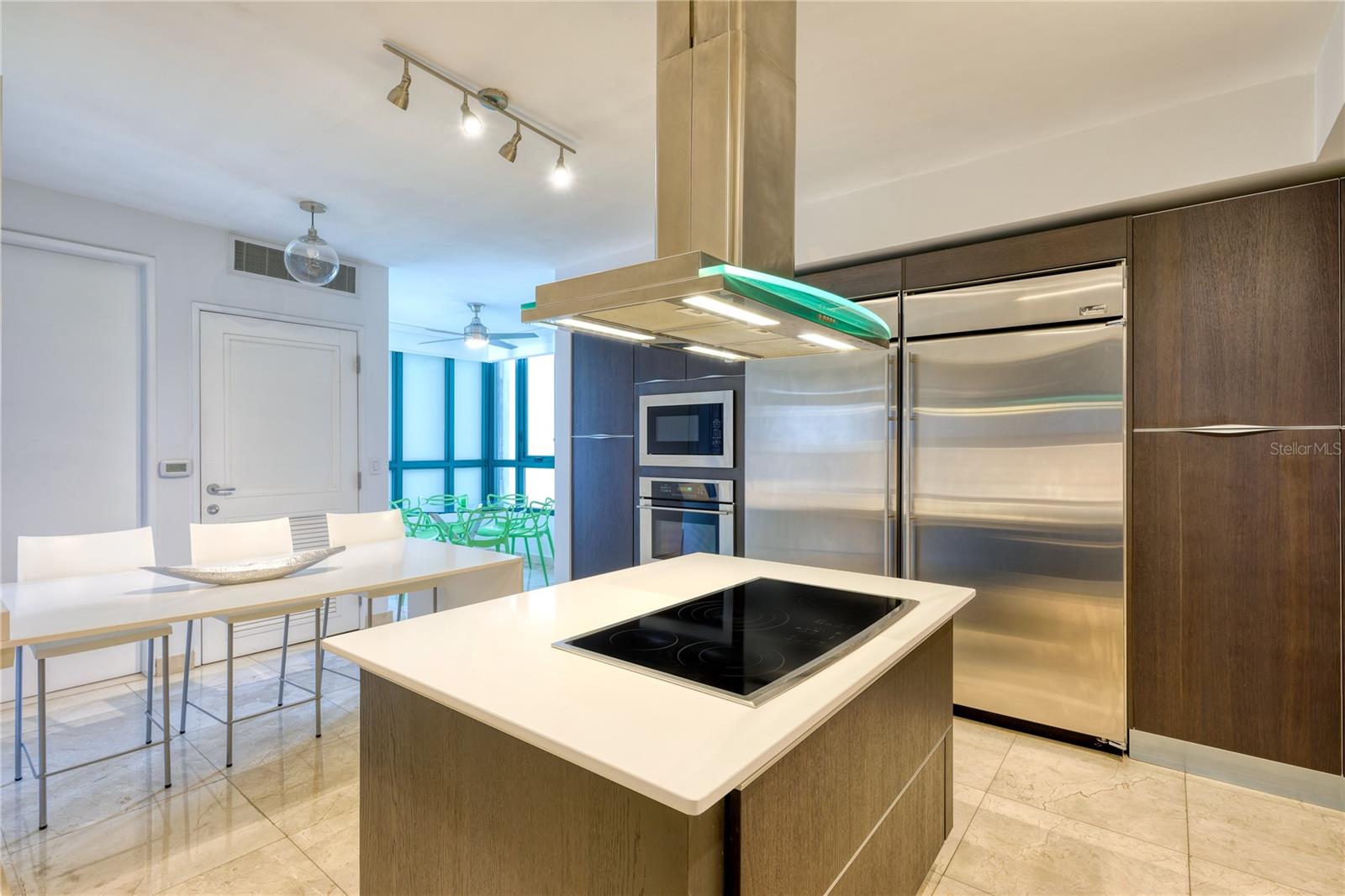 35 MUNOZ RIVERA AVE #901