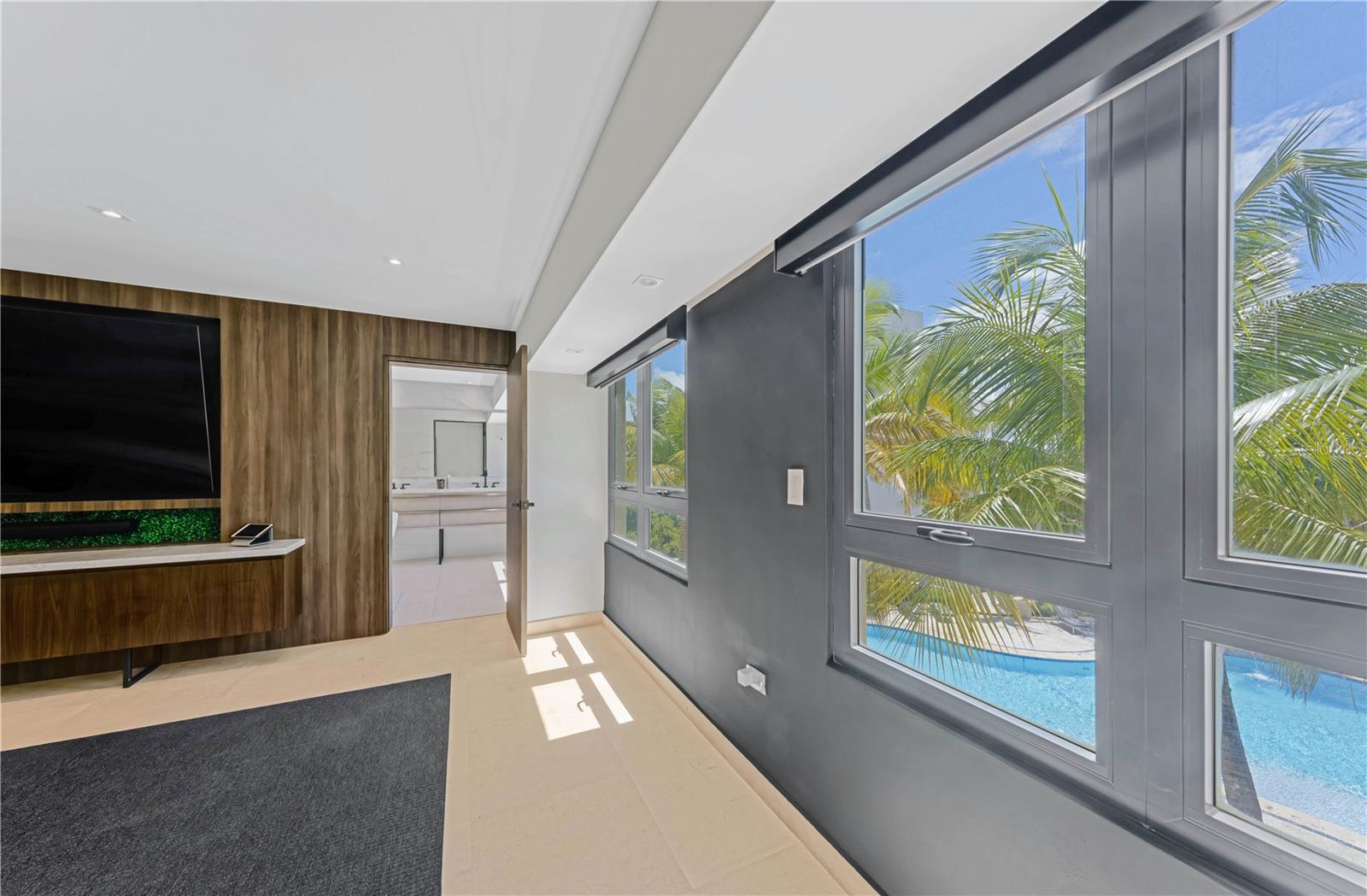 103-105 DE DIEGO AVE #701-702N