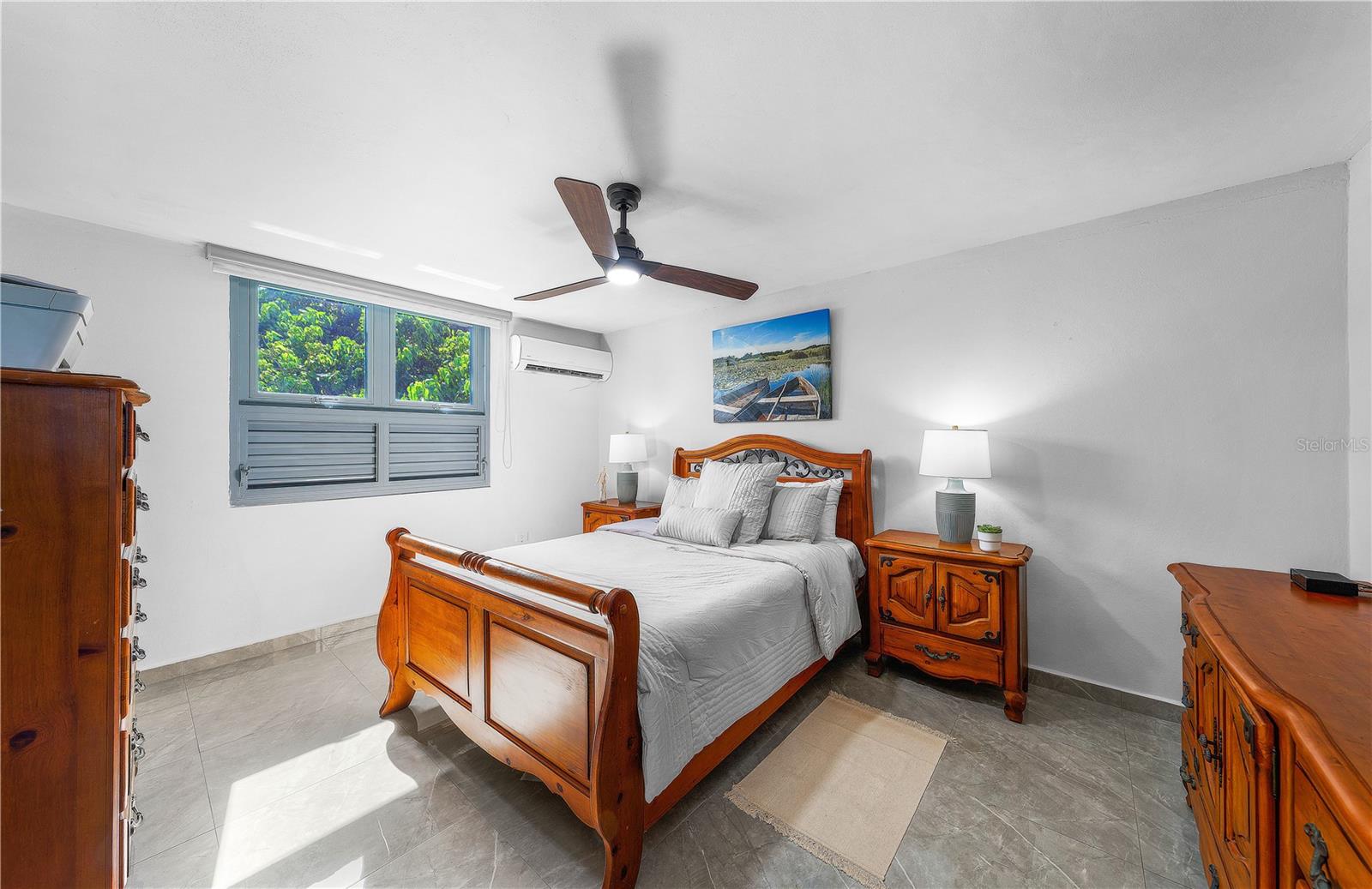 27 FORTE ST #4