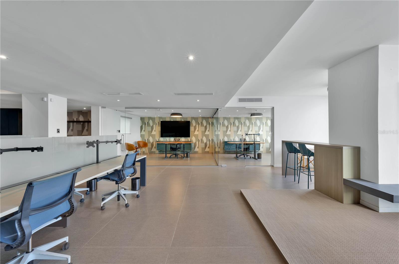 1035 ASHFORD AVE #C1