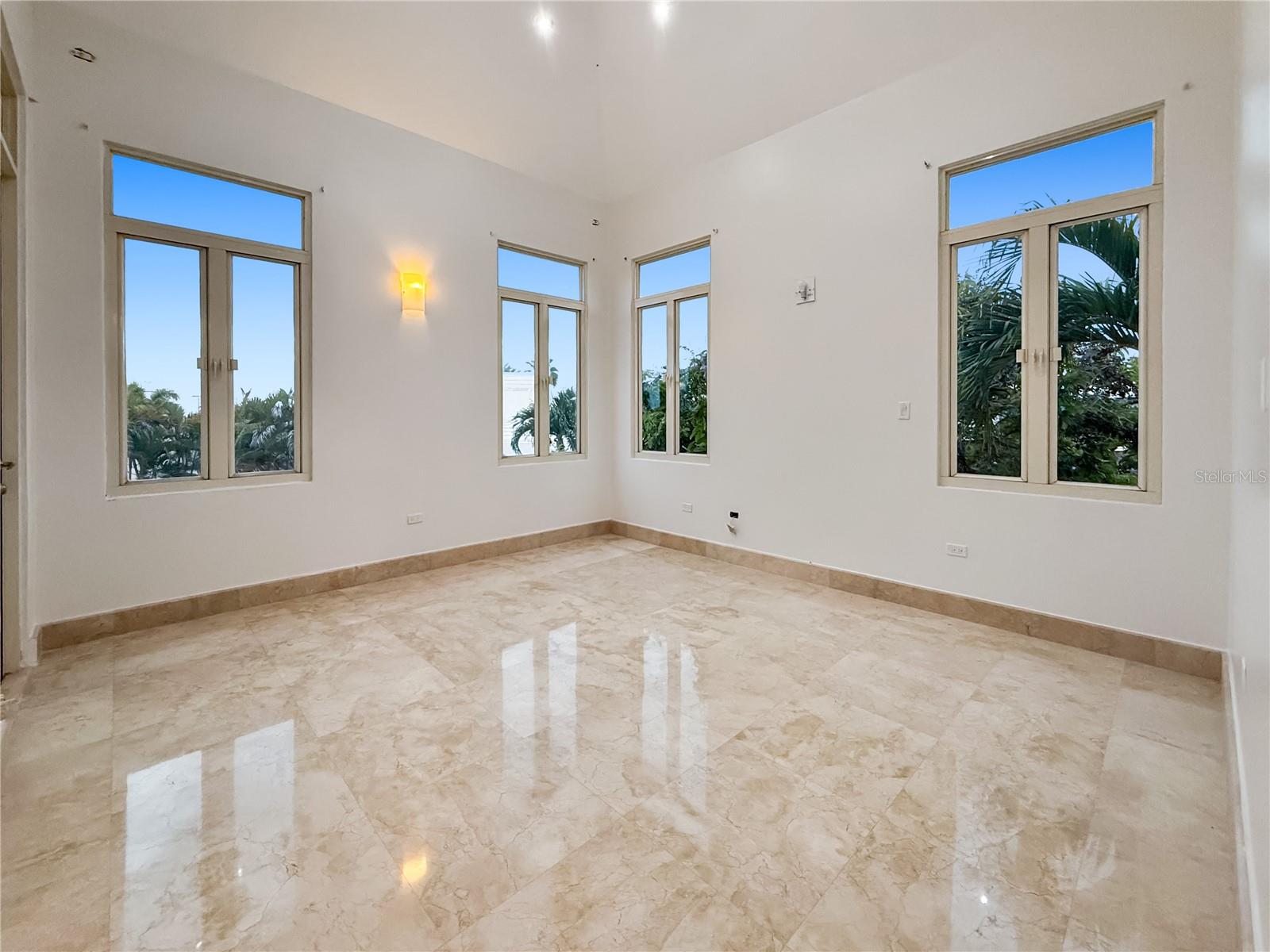 30 PASEOS LAS PALMAS