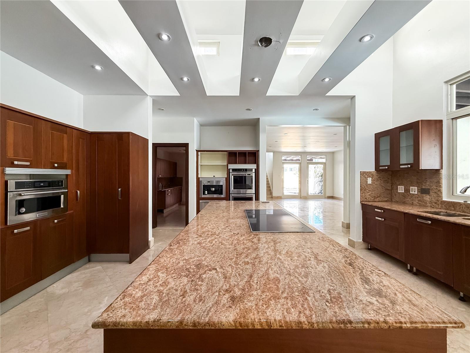 30 PASEOS LAS PALMAS