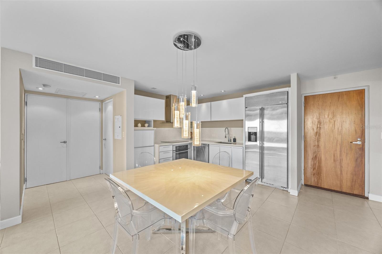 103-105 DE DIEGO AVE #702S