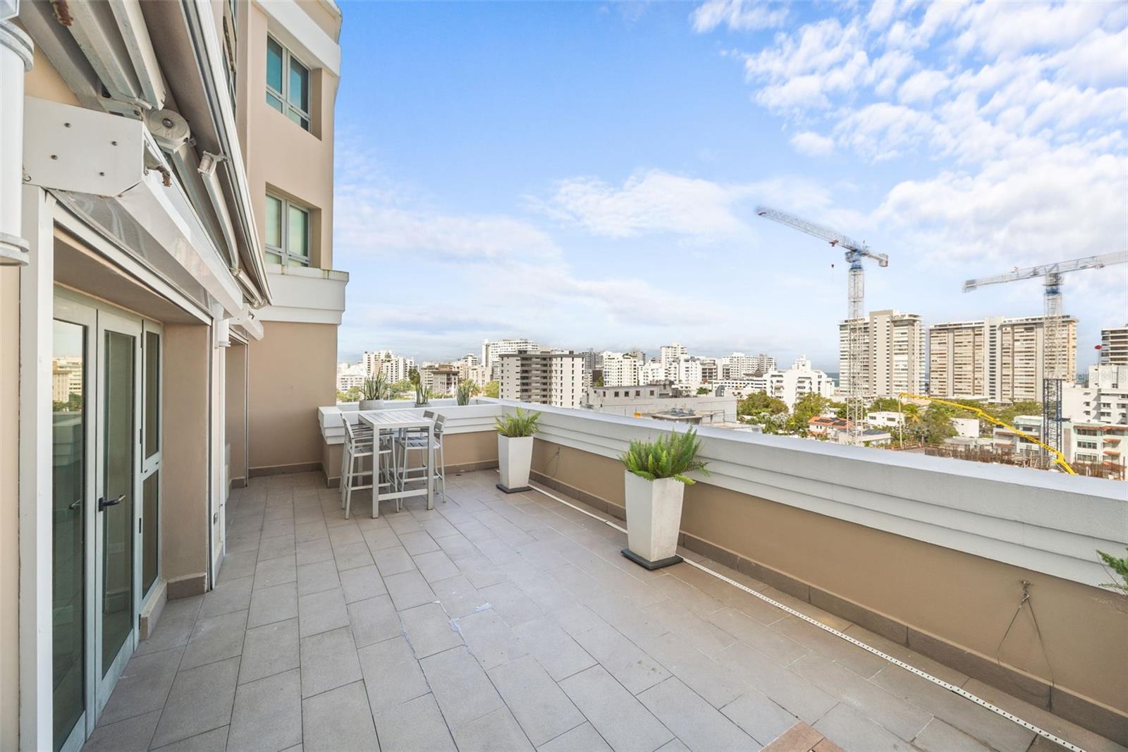 103-105 DE DIEGO AVE #702S