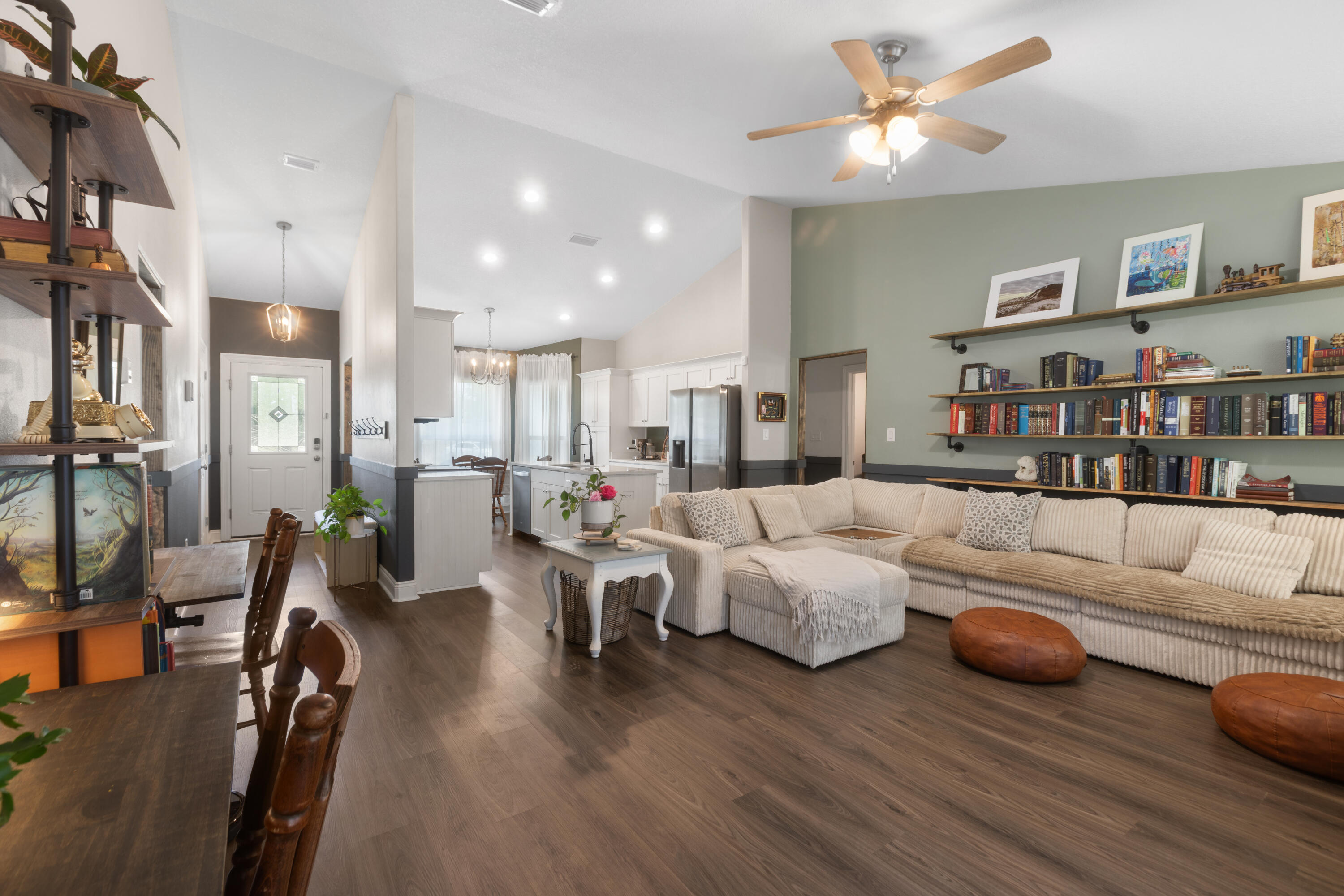 6042 Capitol Drive