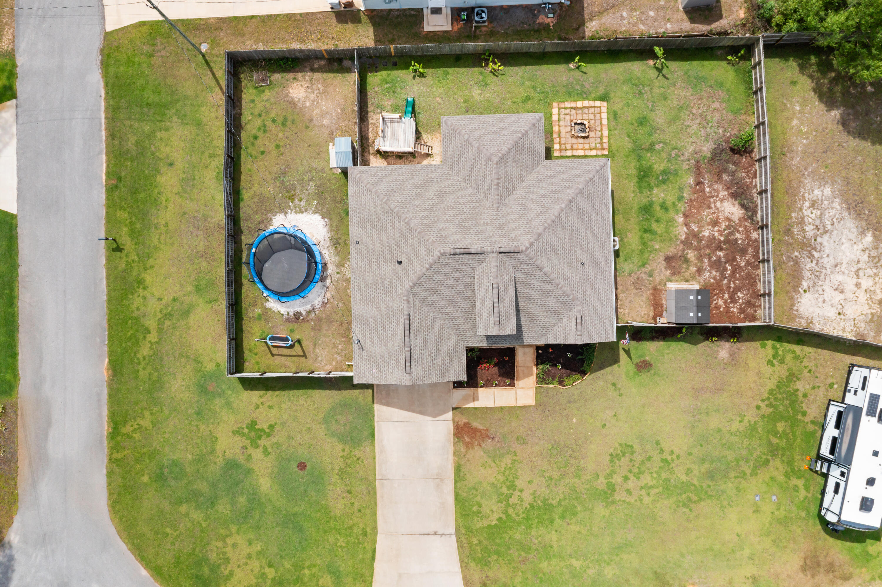 6042 Capitol Drive