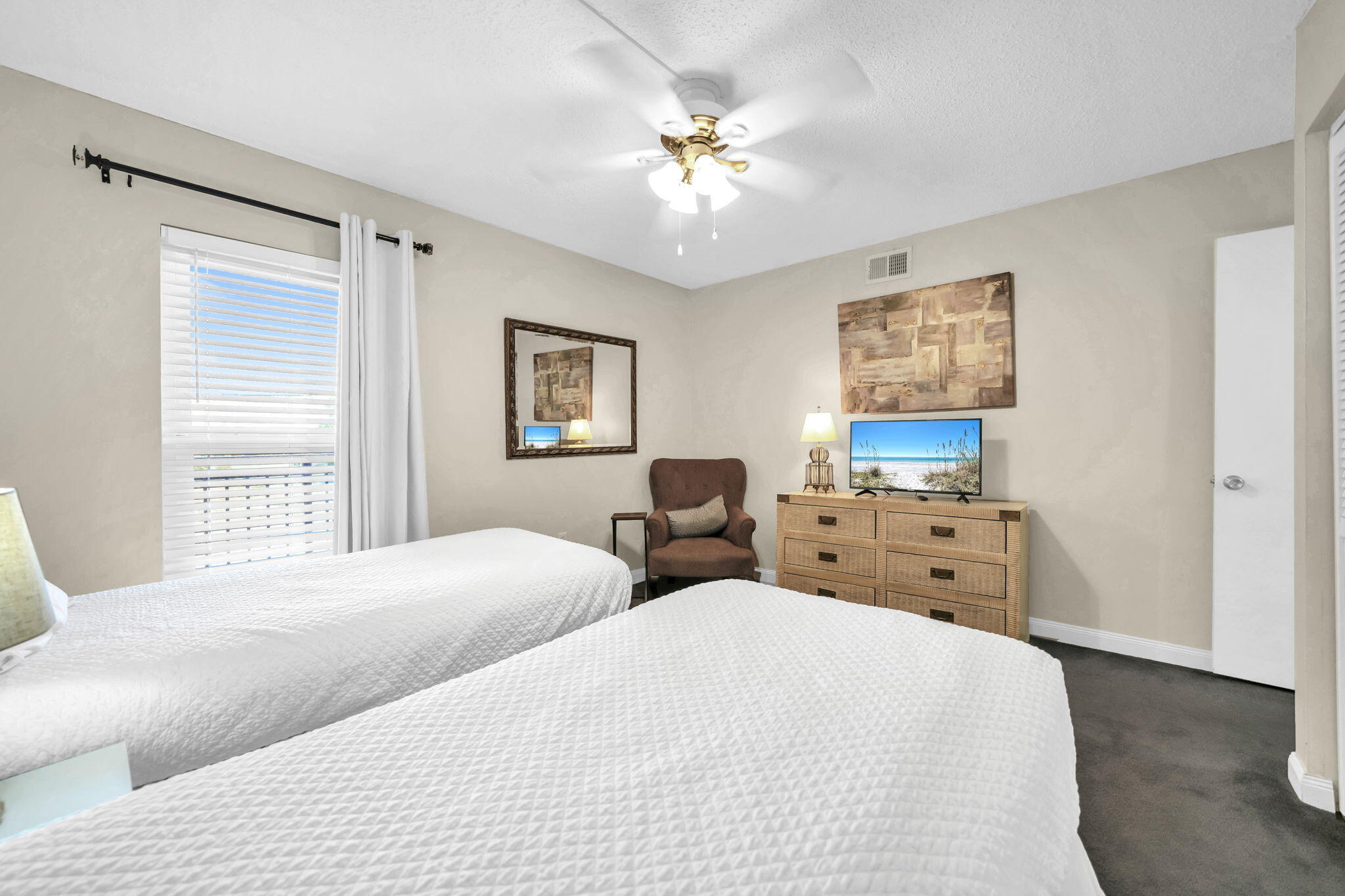 770 Sundial Court 211