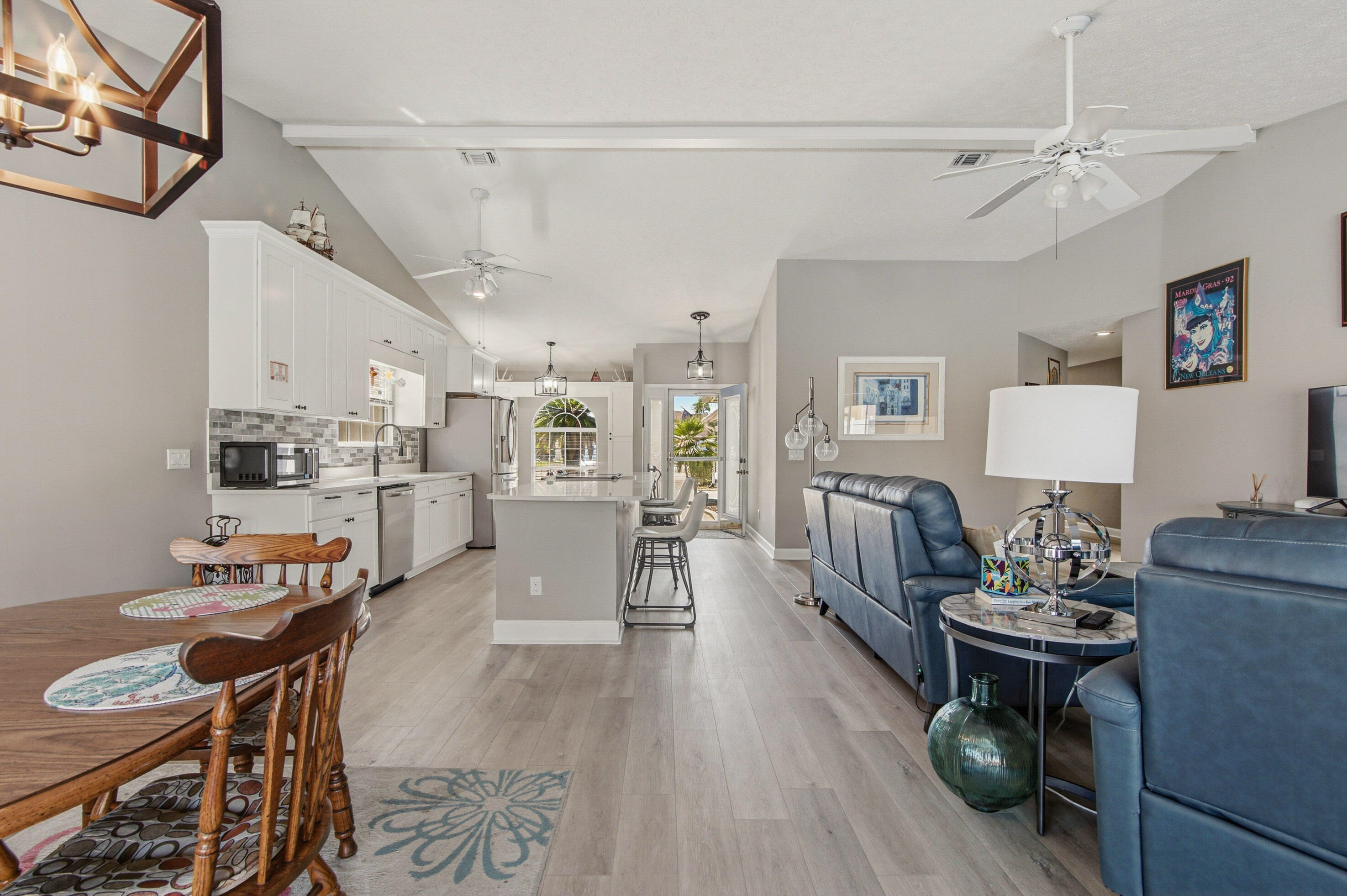 254 S Glades Trail