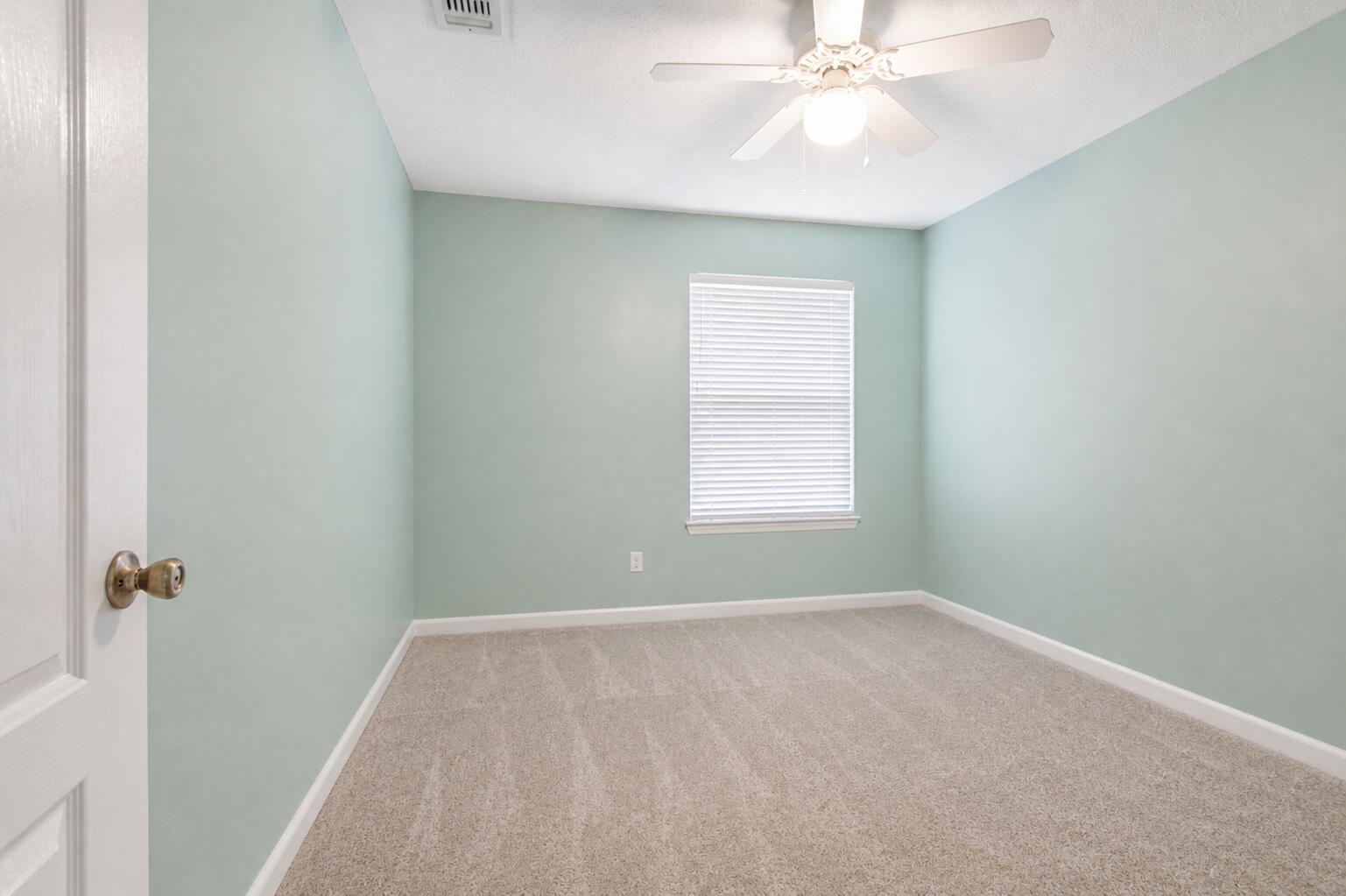 254 S Glades Trail