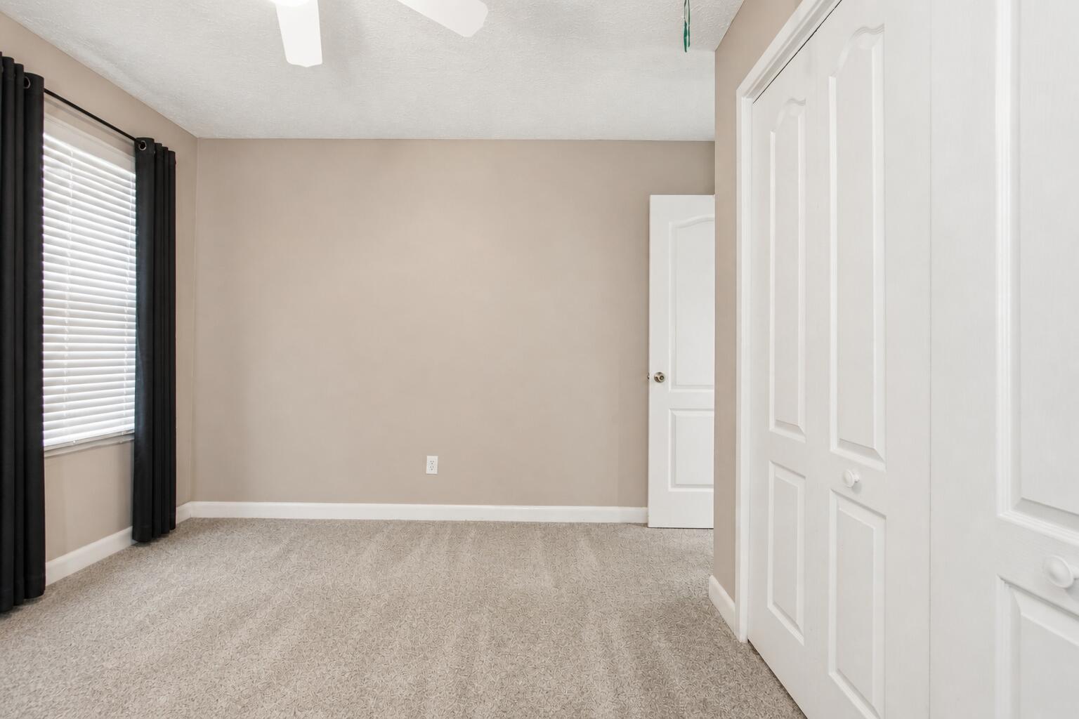 254 S Glades Trail