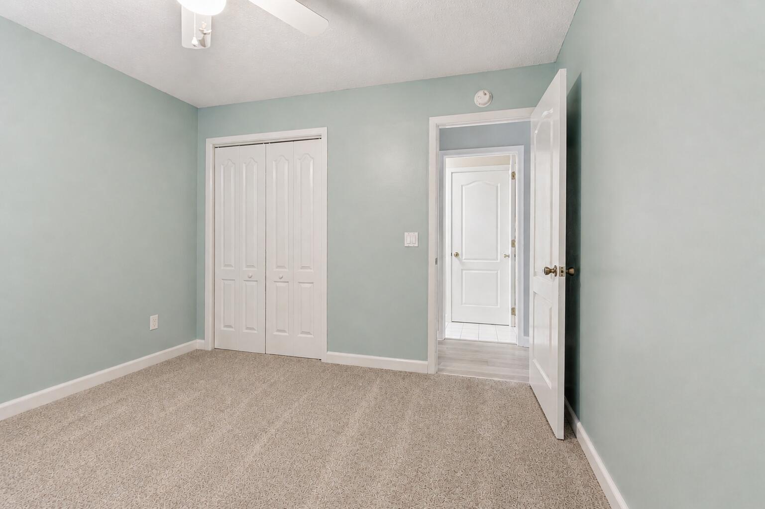 254 S Glades Trail
