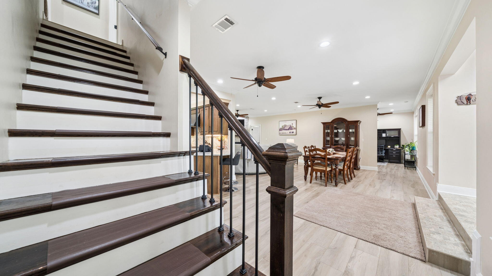 175 W T Hulion Road