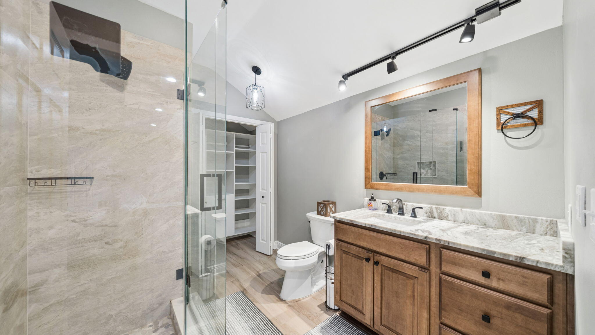 175 W T Hulion Road