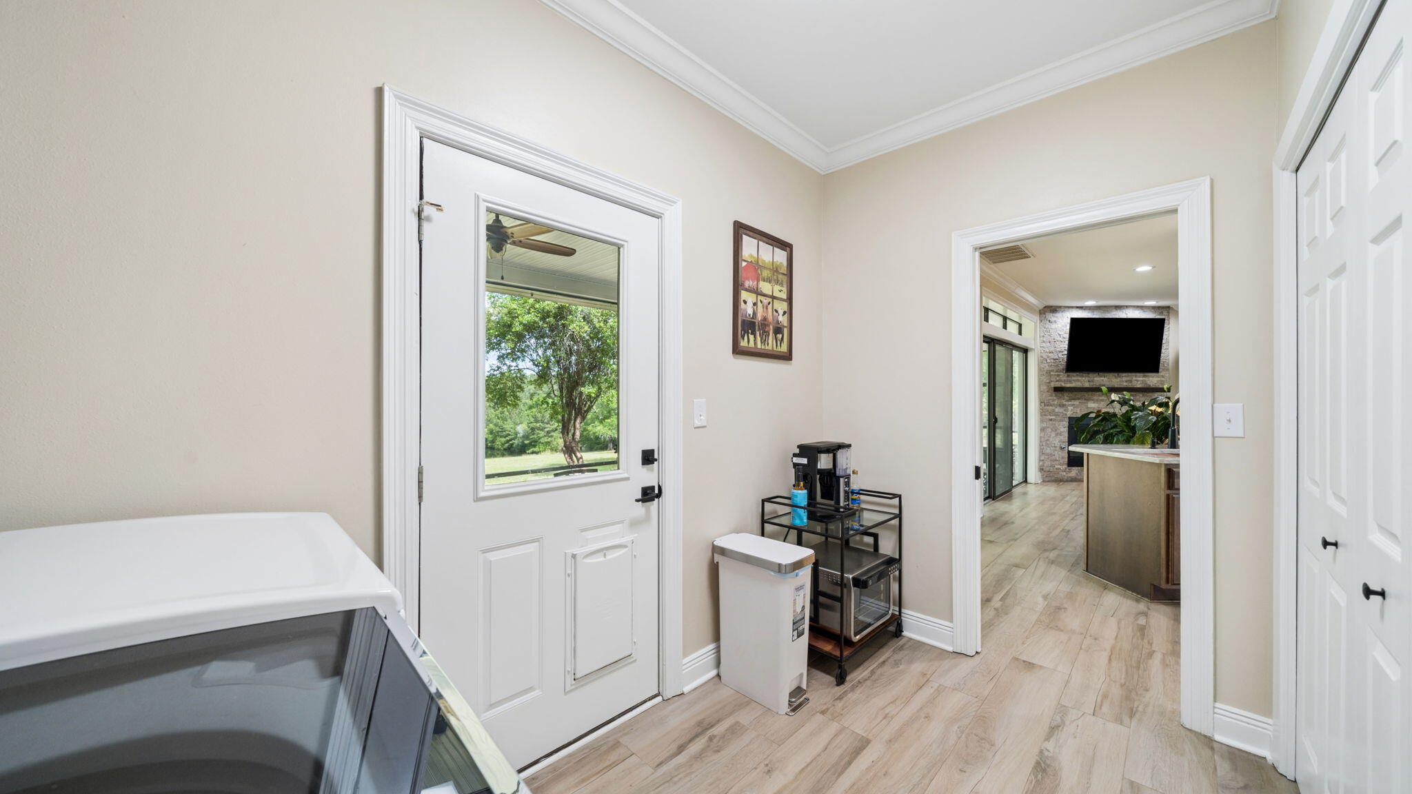 175 W T Hulion Road