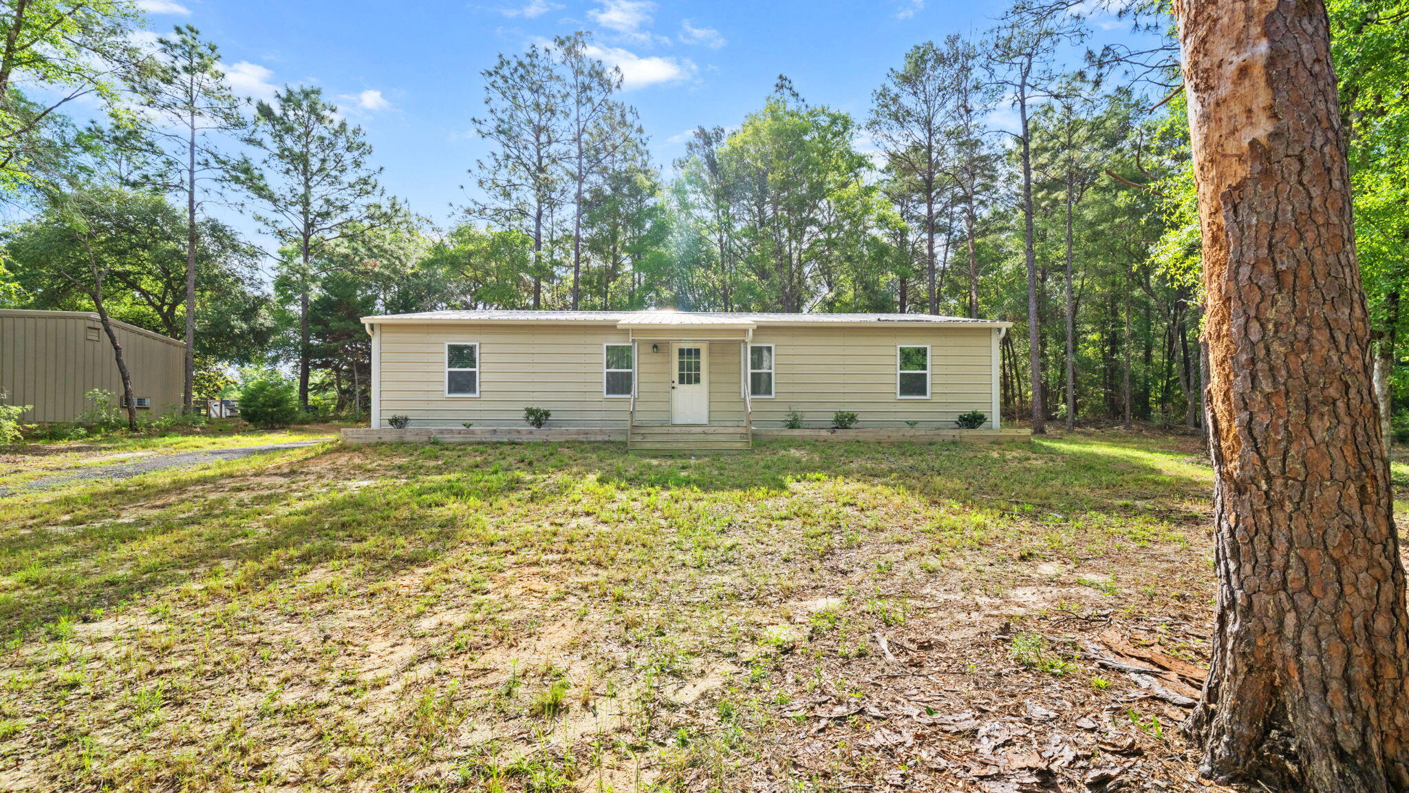 175 W T Hulion Road