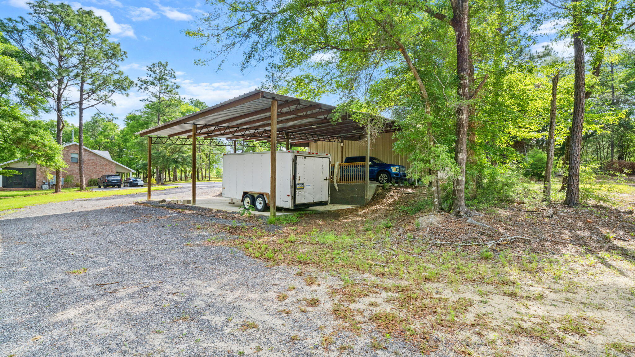 175 W T Hulion Road
