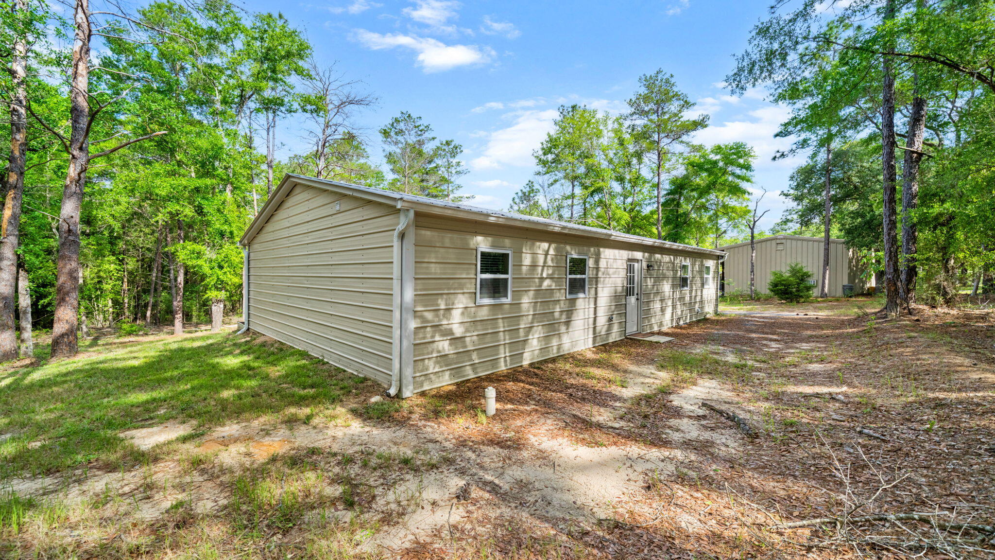 175 W T Hulion Road