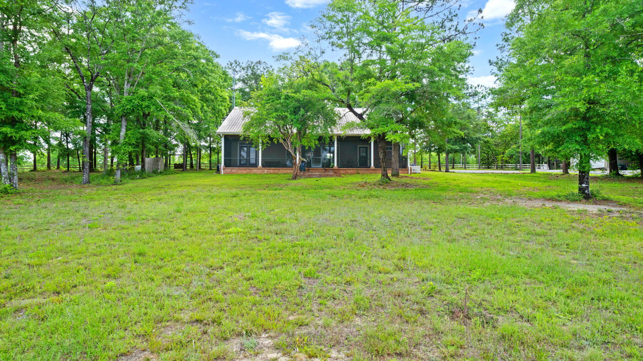175 W T Hulion Road