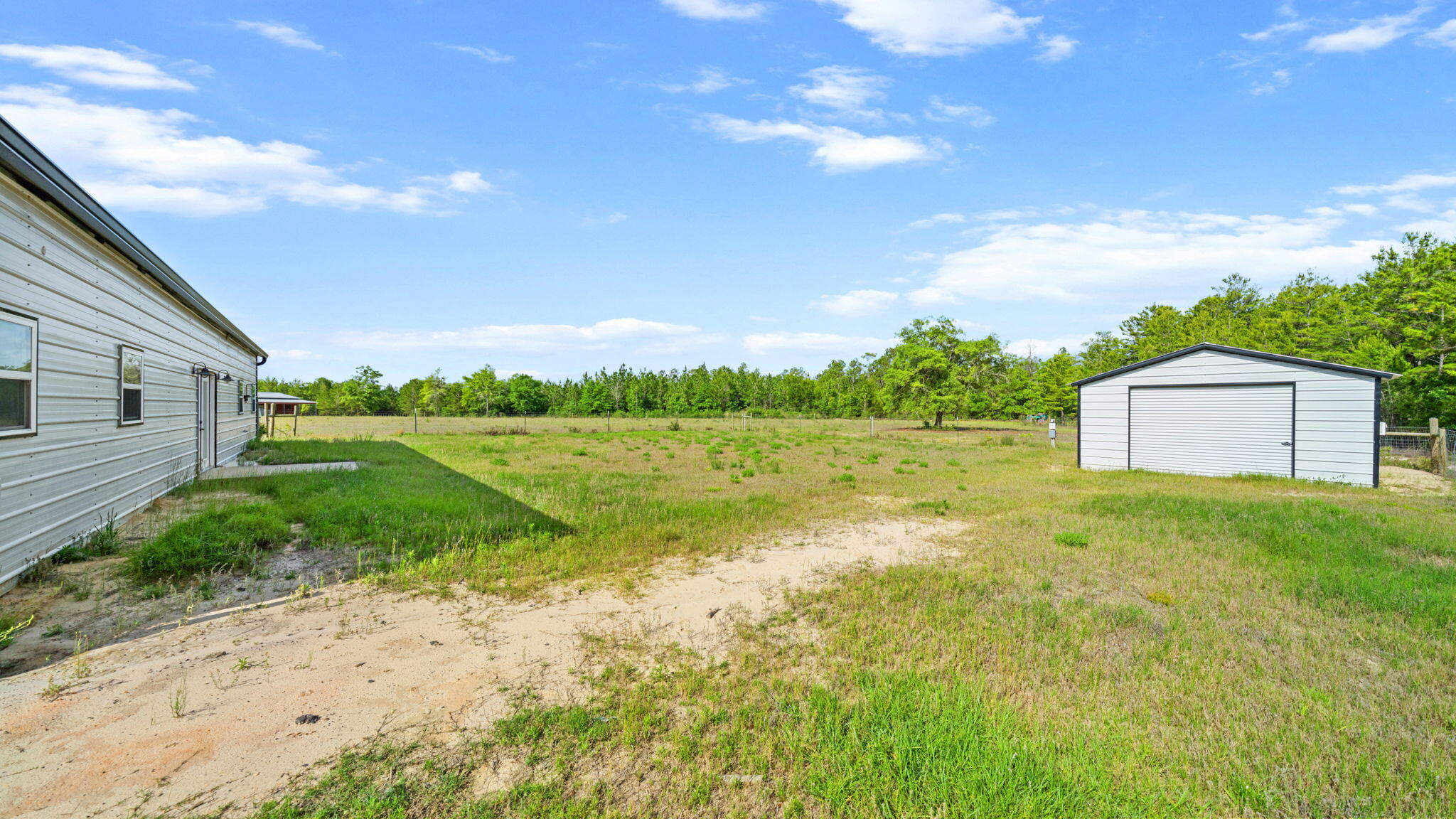 175 W T Hulion Road