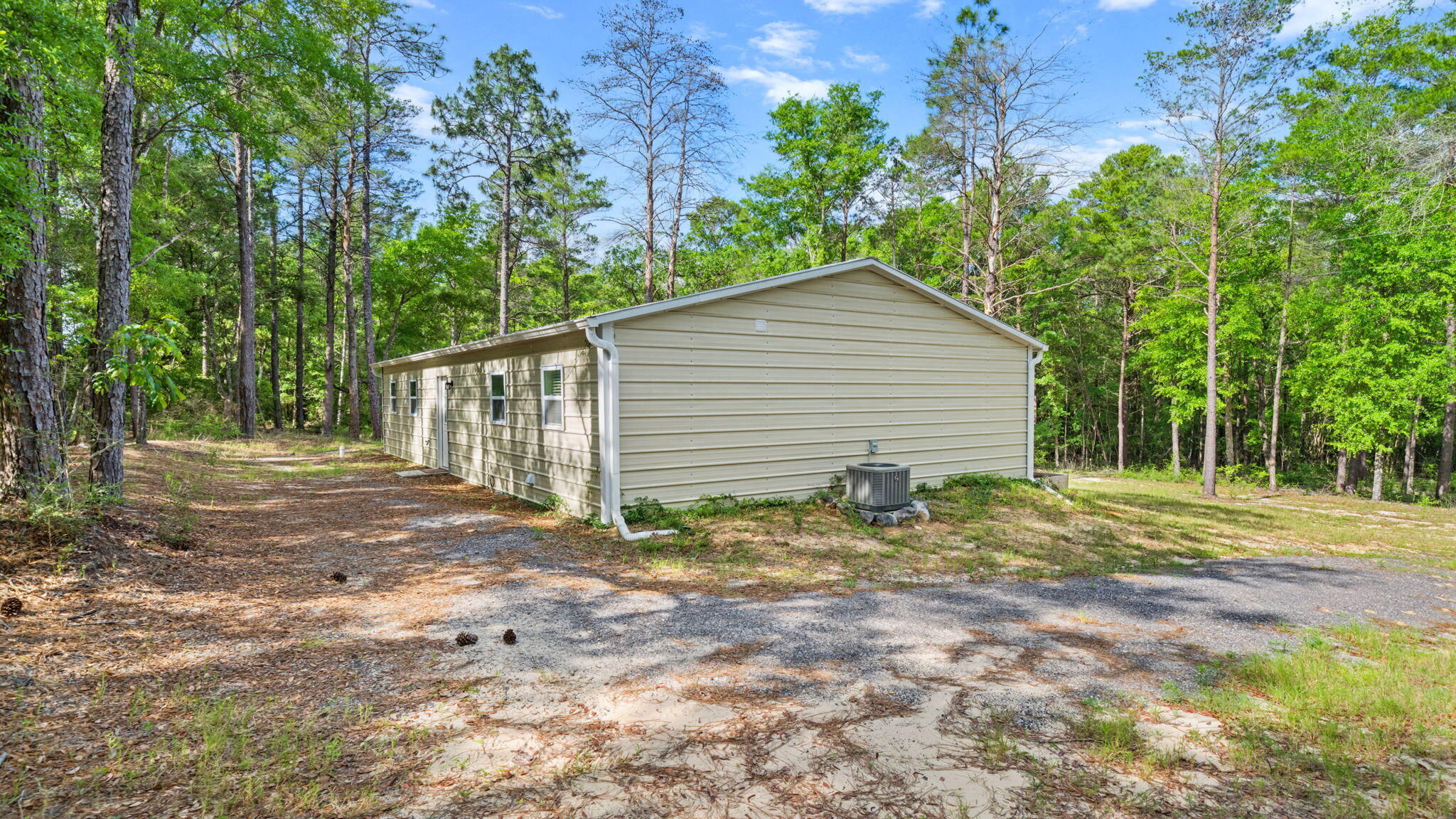 175 W T Hulion Road