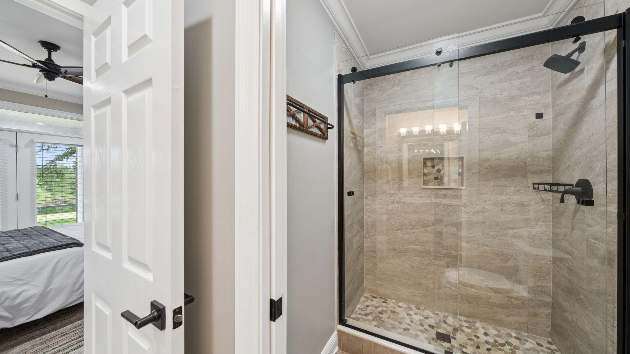 175 W T Hulion Road