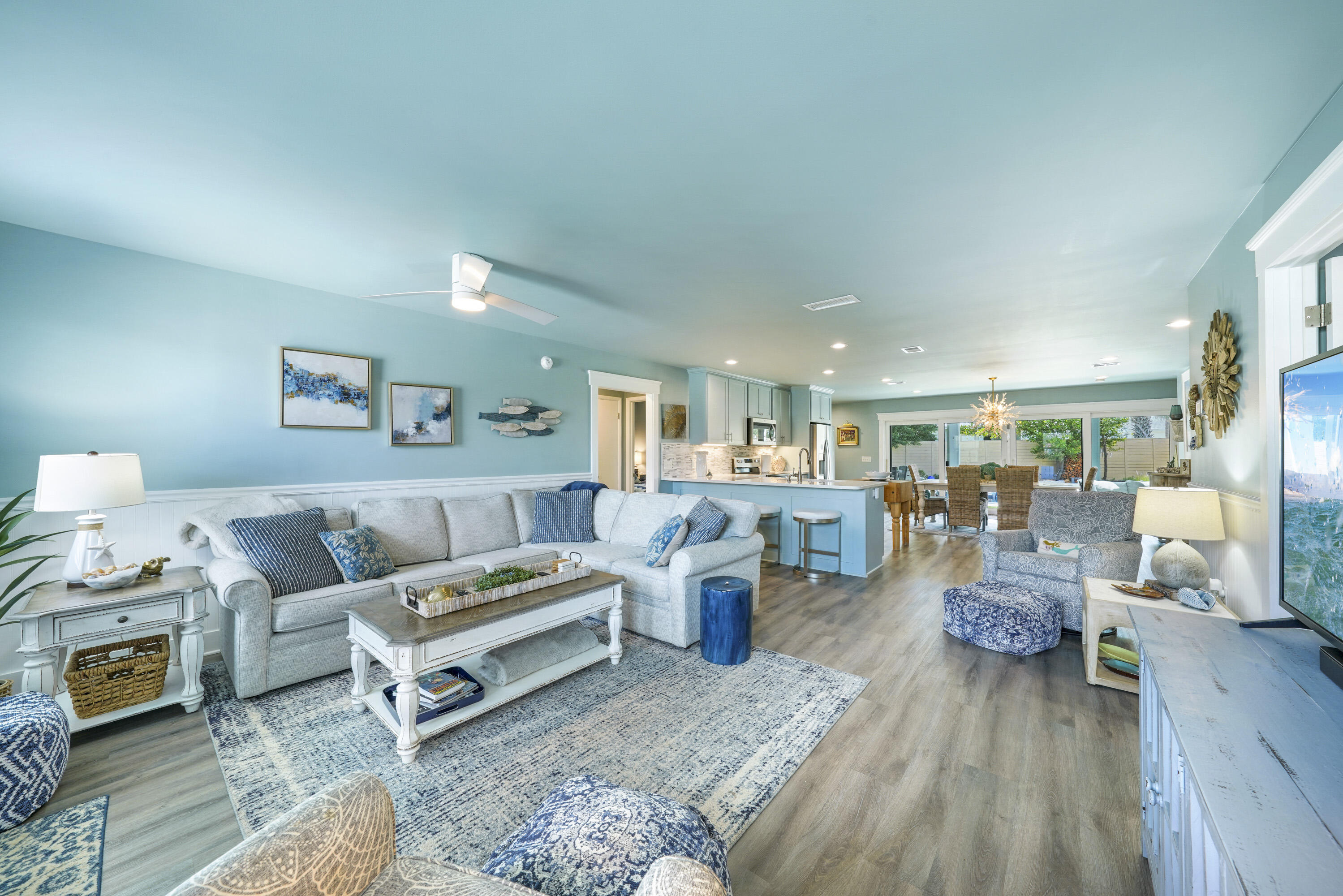 617 W Gulf Boulevard