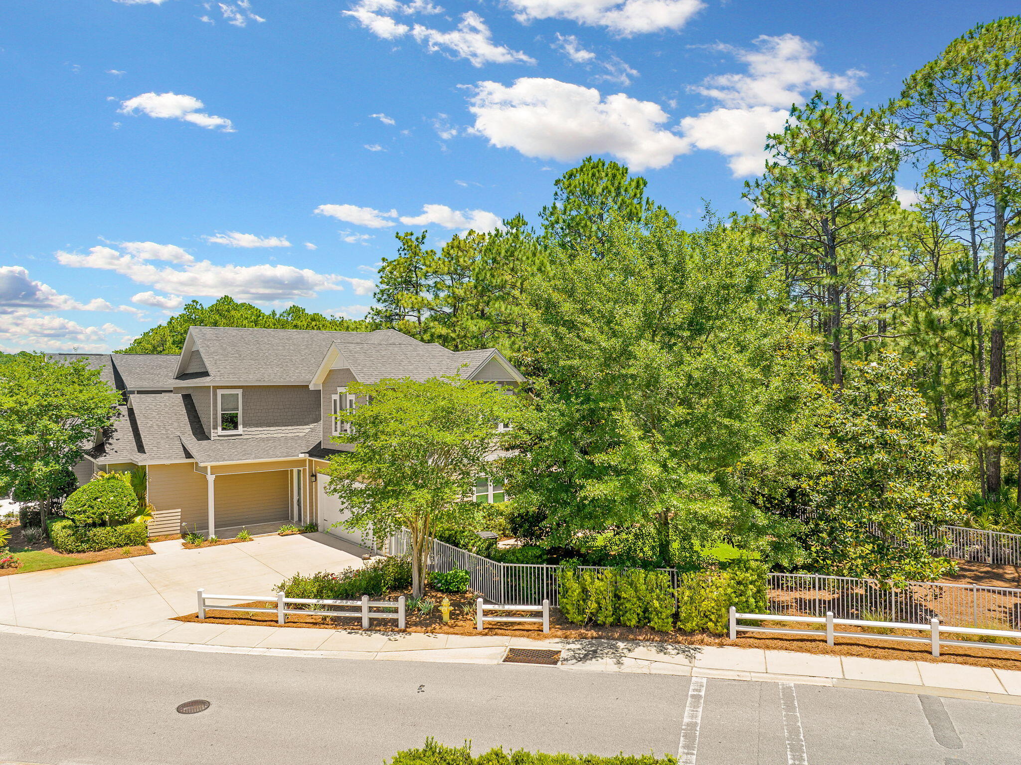 104 Blakely Drew Boulevard
