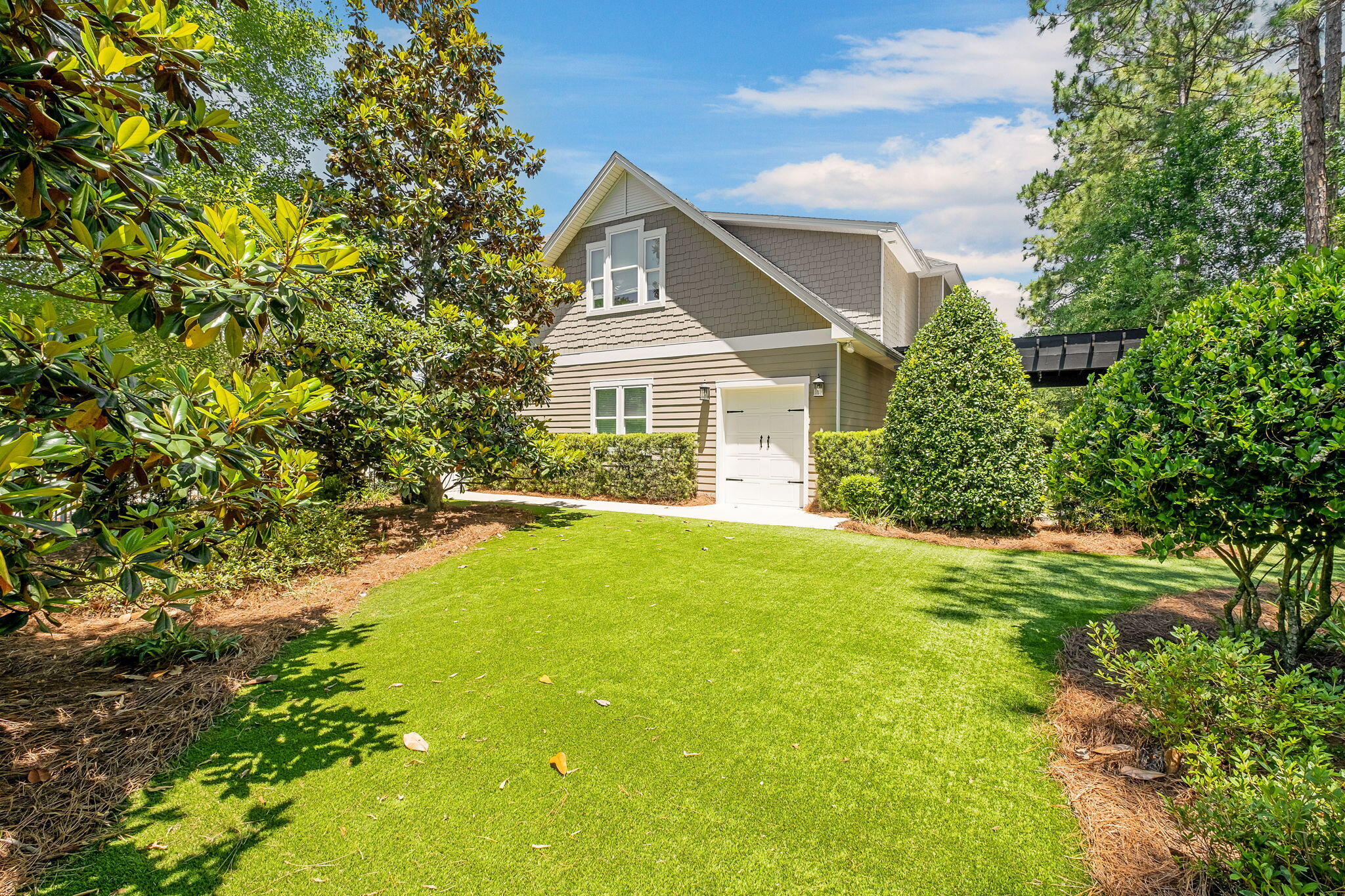 104 Blakely Drew Boulevard