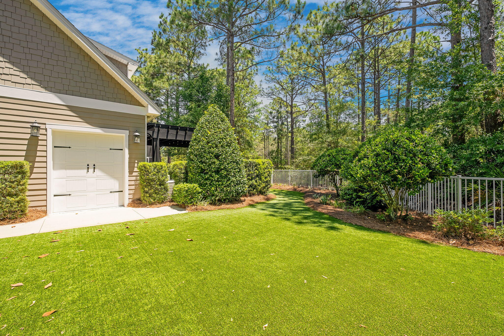 104 Blakely Drew Boulevard