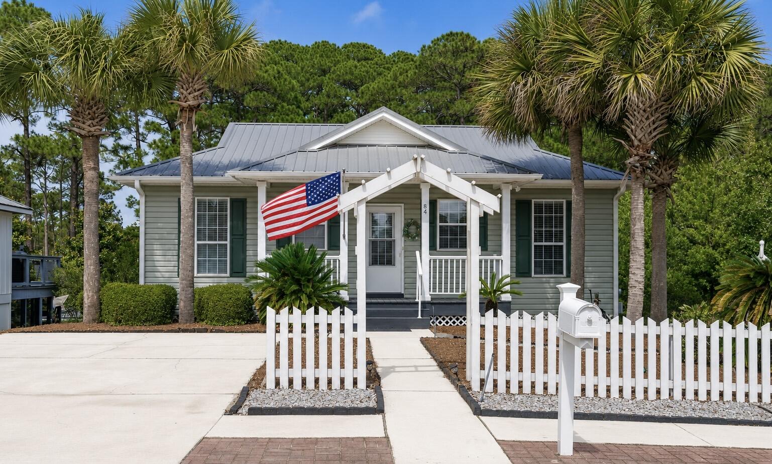 84 Tradewinds Drive