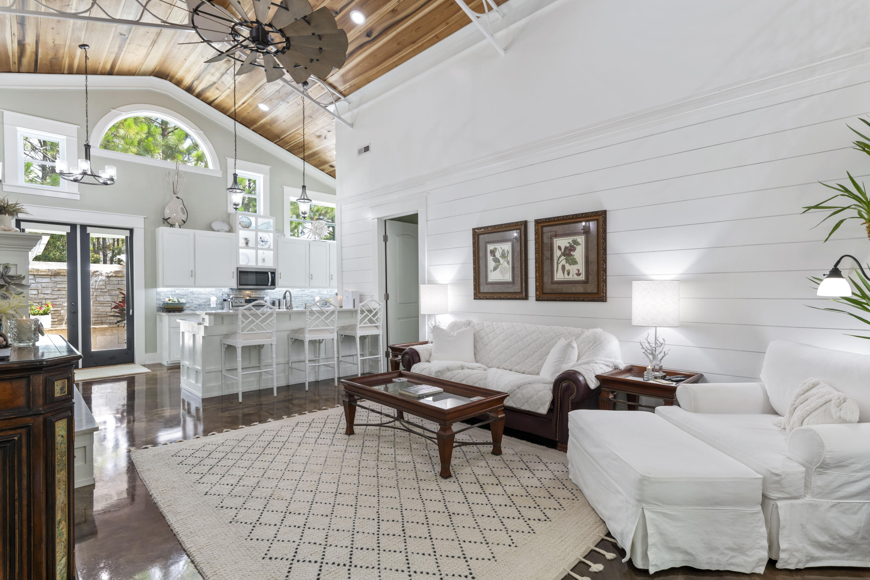 46 Greenleaf Drive