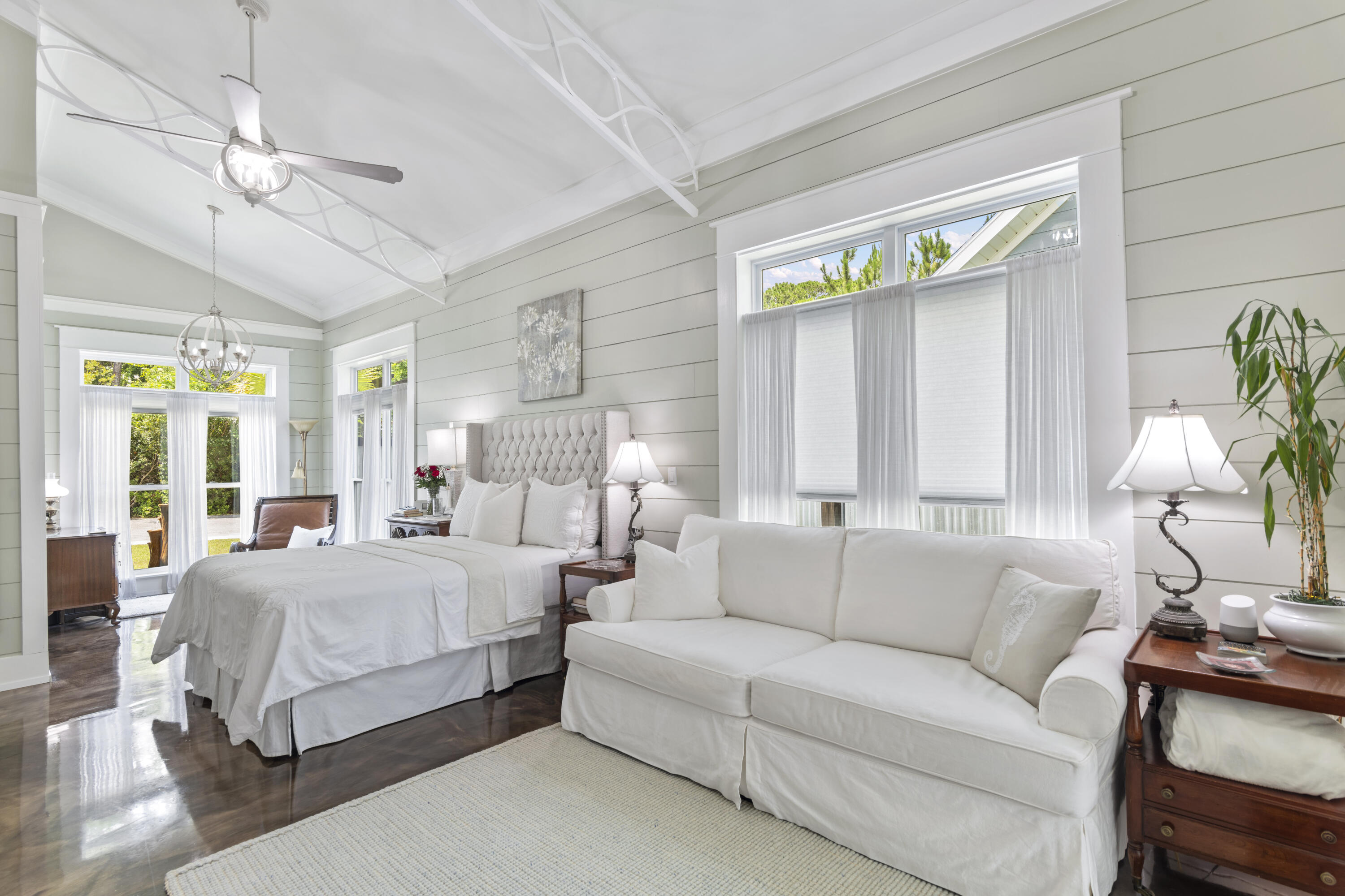 46 Greenleaf Drive