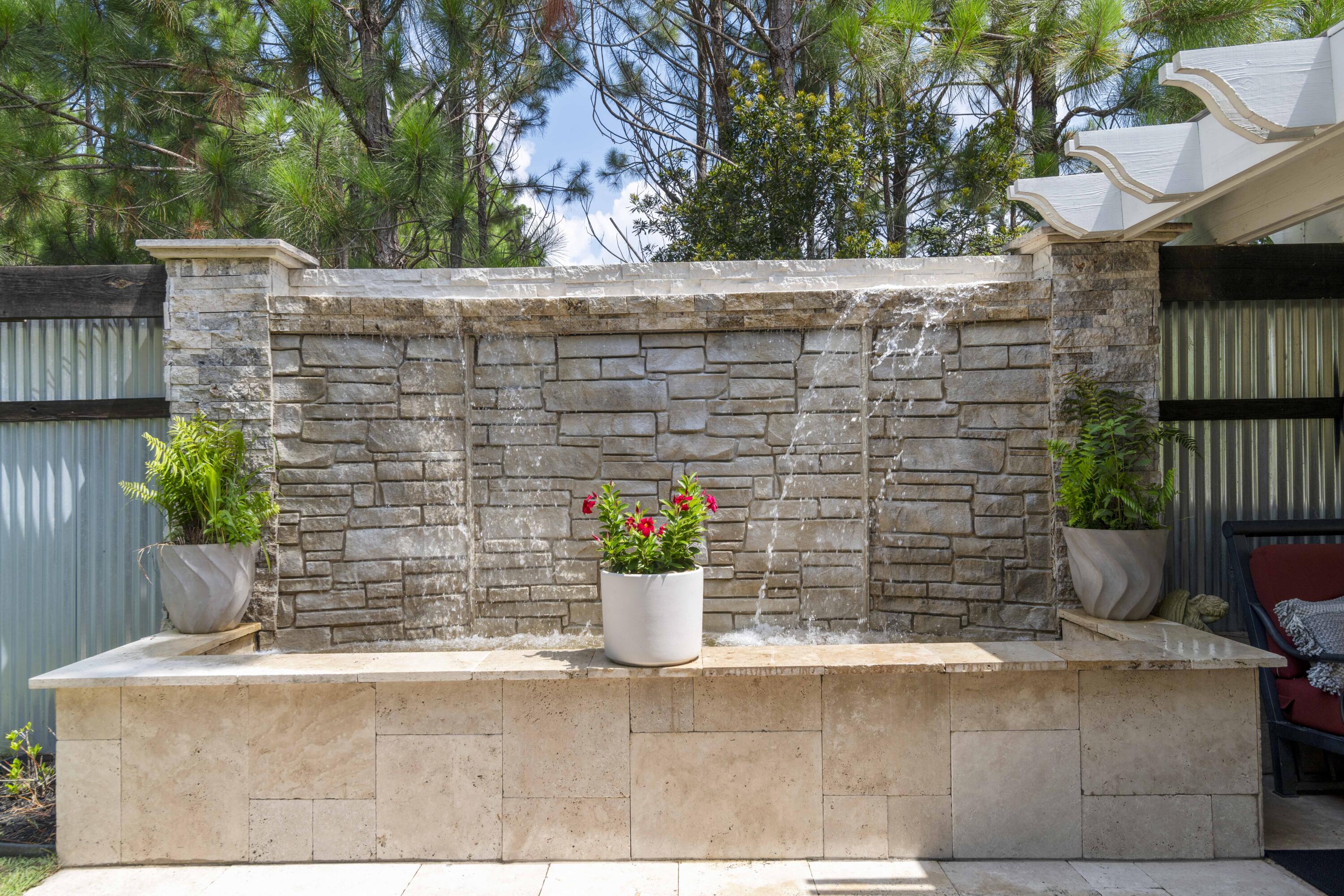 46 Greenleaf Drive