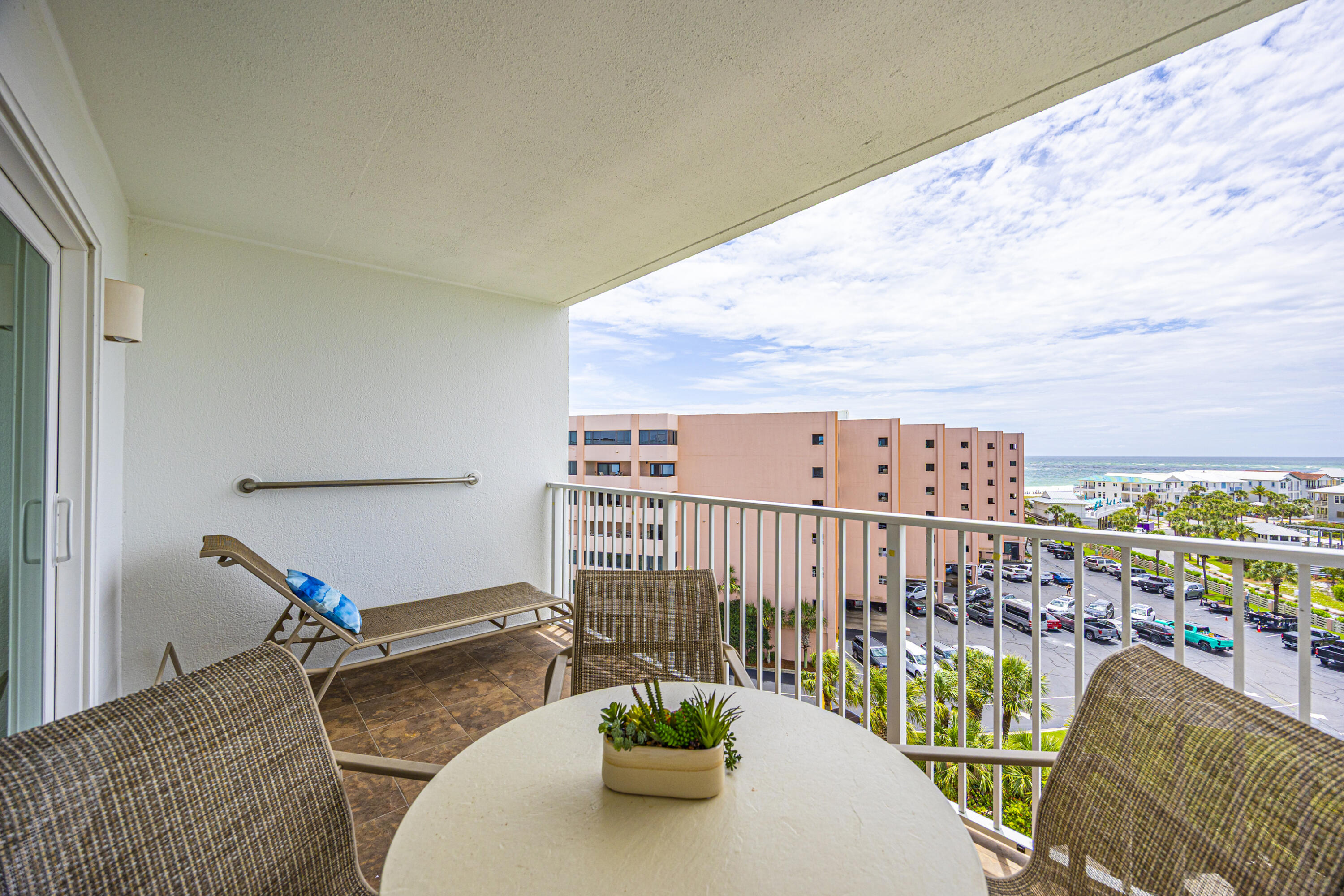 502 Gulf Shore Drive 712