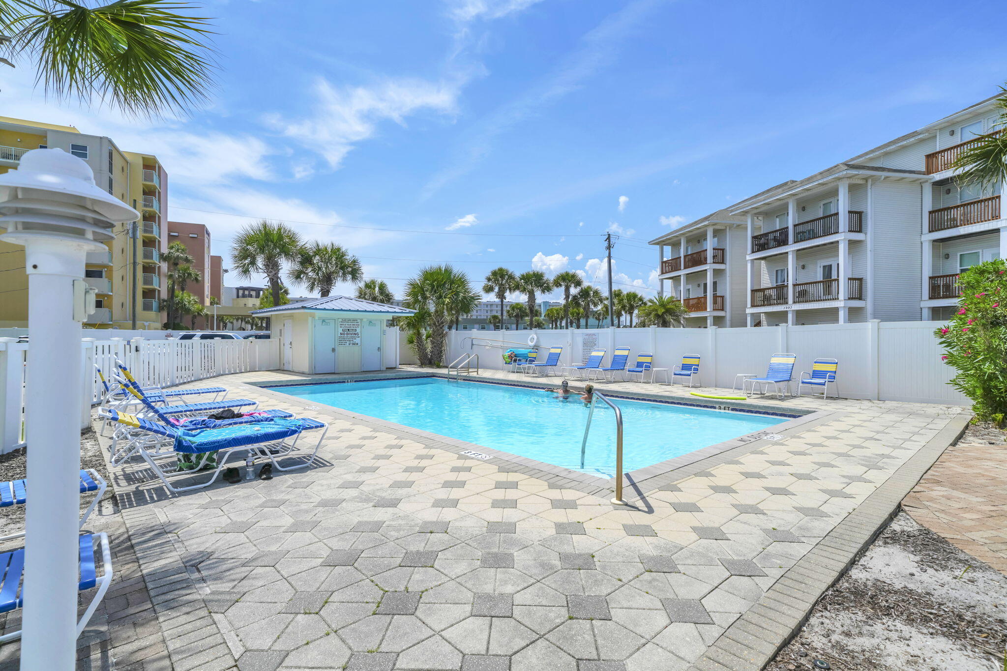 862 Scallop Court # 104