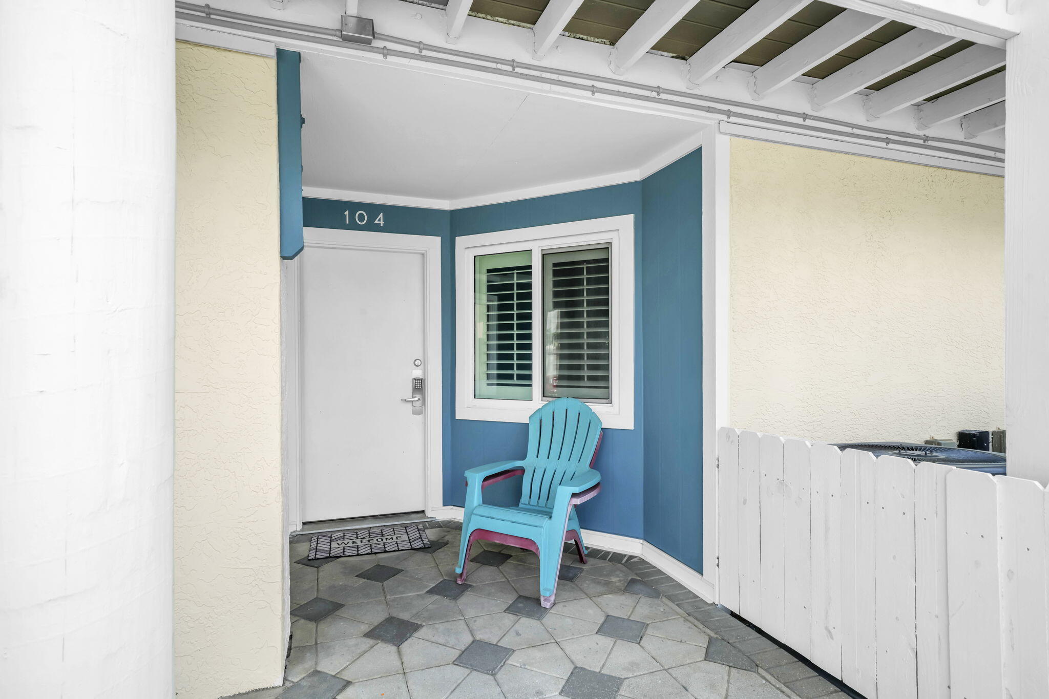 862 Scallop Court # 104