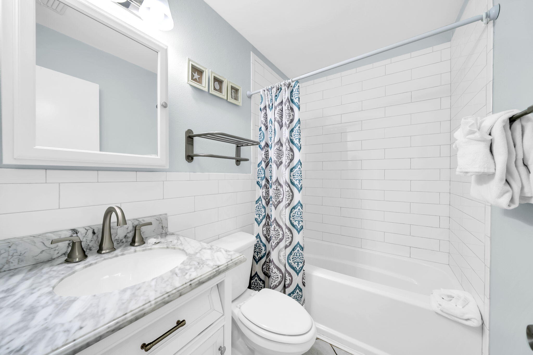 862 Scallop Court # 104