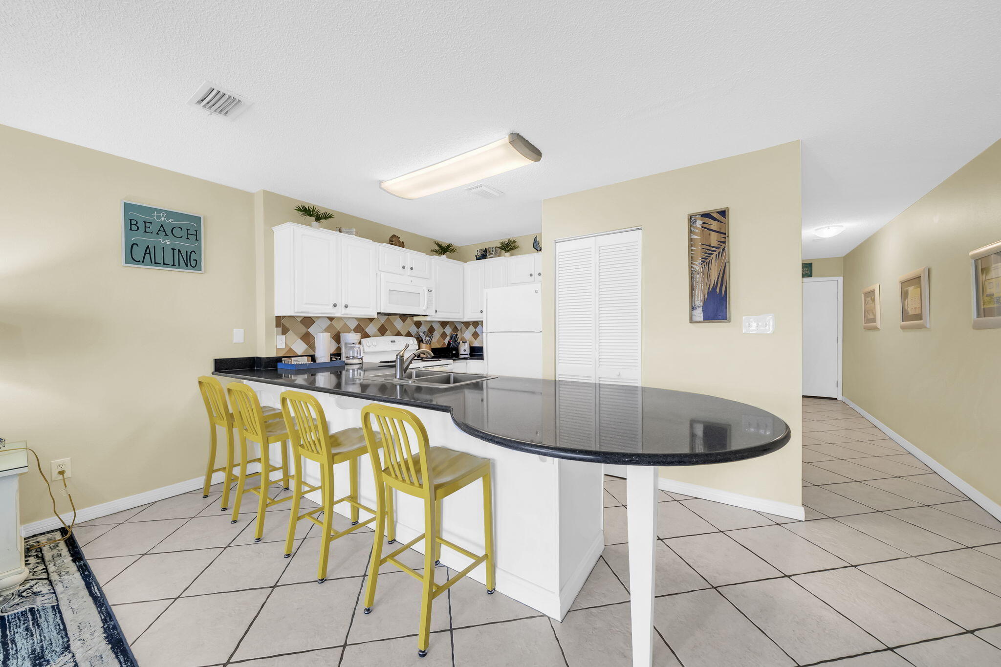 862 Scallop Court # 104